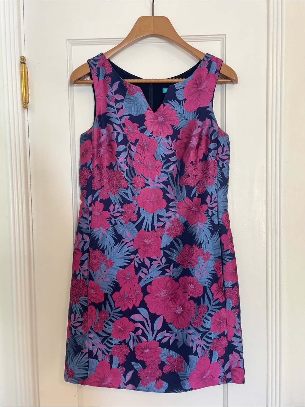 Tori Richard Sleeveless Floral Shift Dress in Navy with Pink Flowers